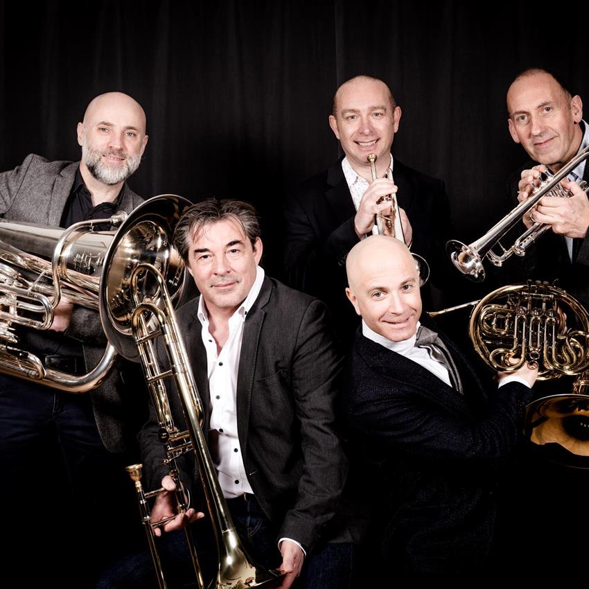 magnifica-1_c - Oystein Baadsvik (Tuba), le quintette de cuivres Magnifica et  Stephan Schmitz (piano)