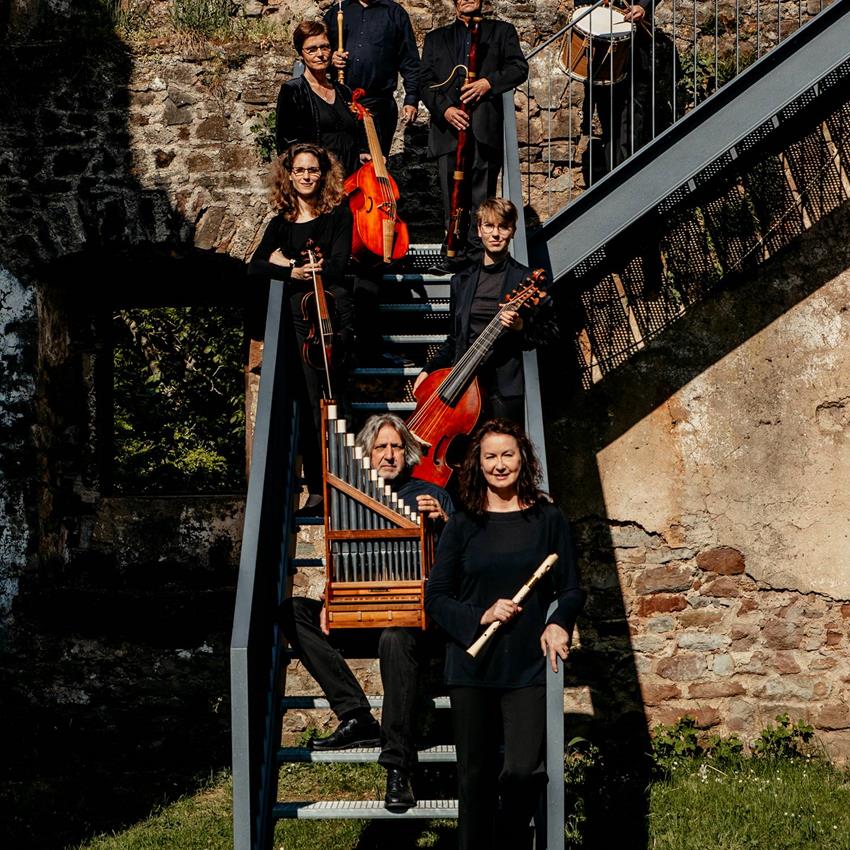 adlibitum-20801 - Ensemble AD LIBITUM